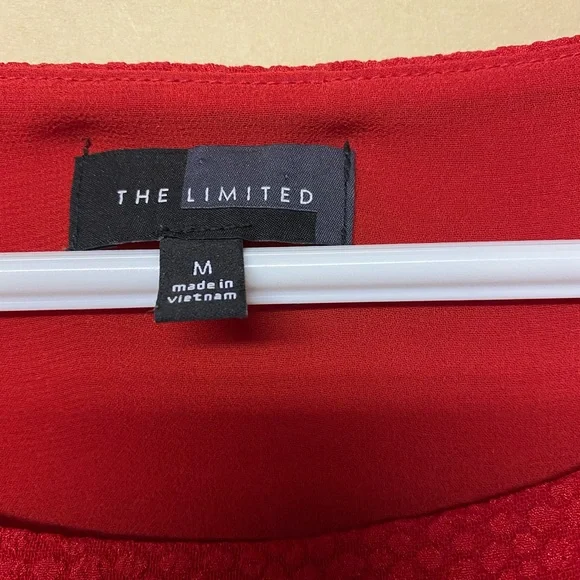 2/$20❤️- SHIRT | Women’s The Limited layered shirt size medium (fits small) - Picture 2 of 4